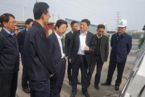 市委副書(shū)記、市長(zhǎng)錢(qián)三雄率隊(duì)調(diào)研湖州市農(nóng)產(chǎn)品物流集散中心項(xiàng)目