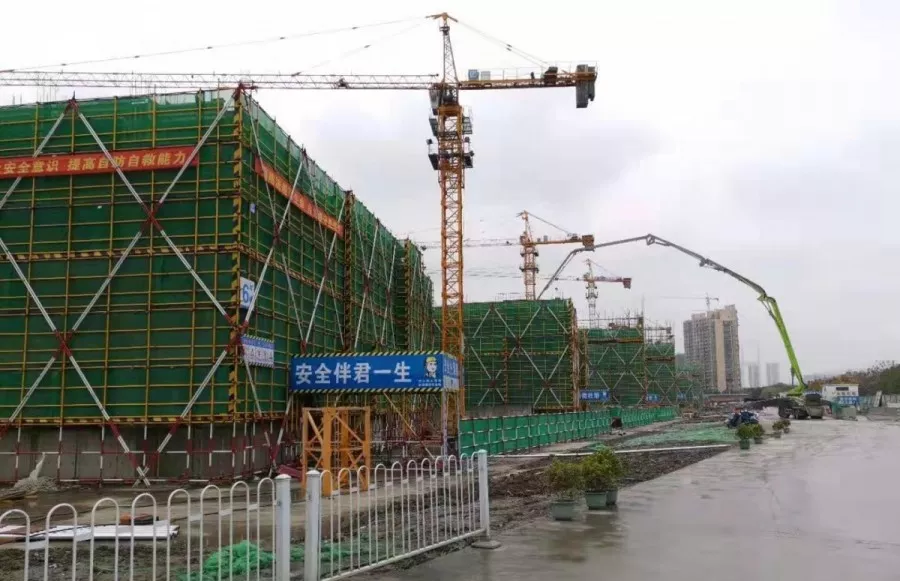 市北32號(hào)地塊提前完成地下室結(jié)頂！