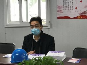 市建設(shè)局黨委書記、局長(zhǎng)戴健赴房總集團(tuán)市北32#地塊視察復(fù)工復(fù)產(chǎn)安